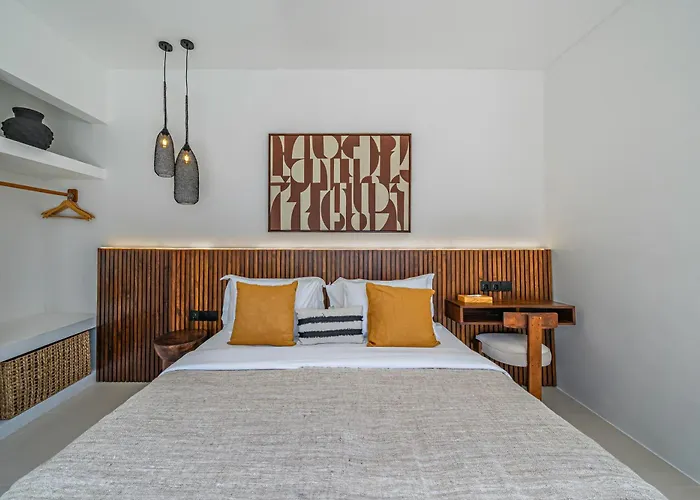 Nara - Contemporary 2br With Rooftop & Near *