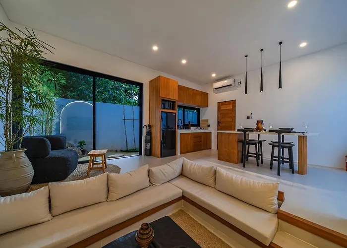 Nara - Contemporary 2br With Rooftop & Near